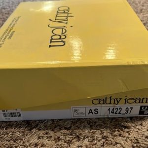 Brand new shoes I bought for a party and never wore them